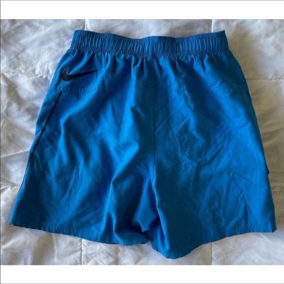 Mens Nike Swim Trunks Shorts Bathing Suit 5” inseam Medium - Picture 2 of 4